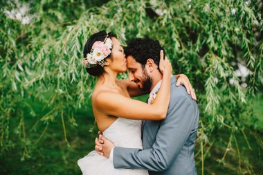 stone tavern farm wedding summer