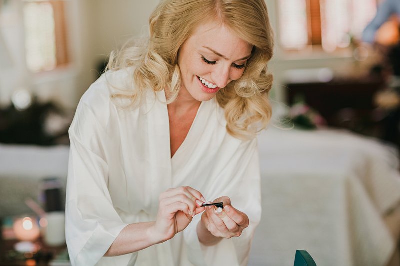 bride getting ready greenport ny