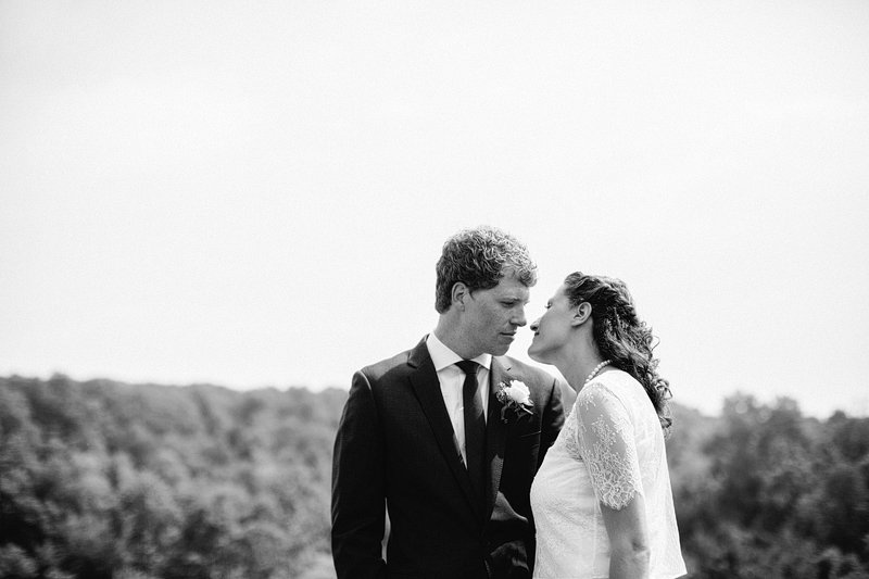 Hudson New York Oak Hill Summer Wedding