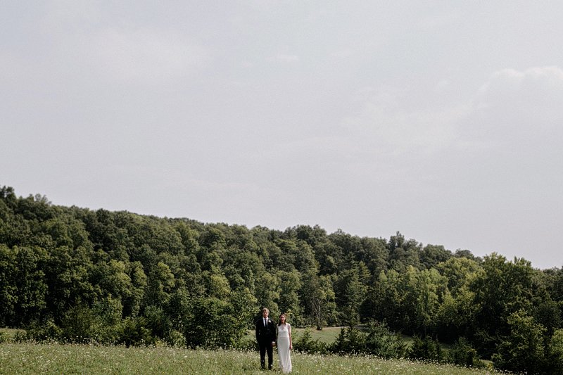 Hudson New York Oak Hill Summer Wedding