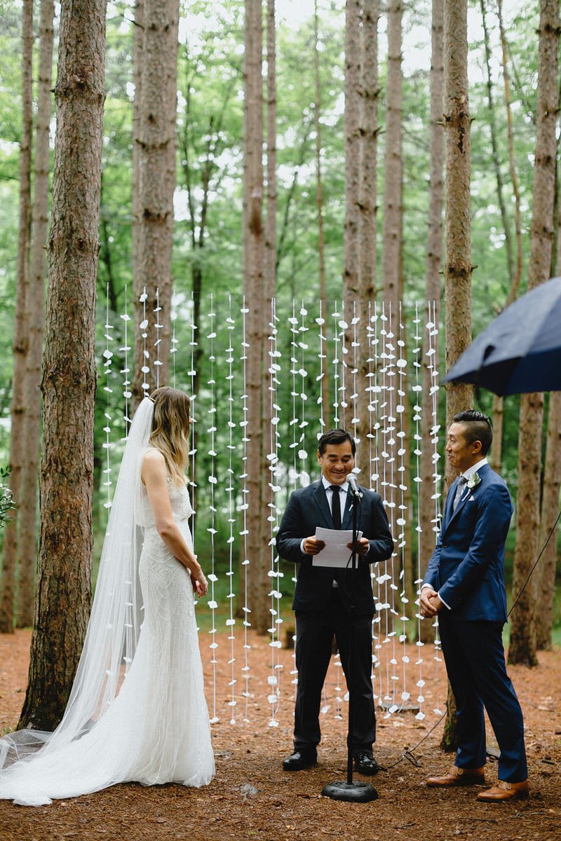 roxbury barn ny catskills wedding summer