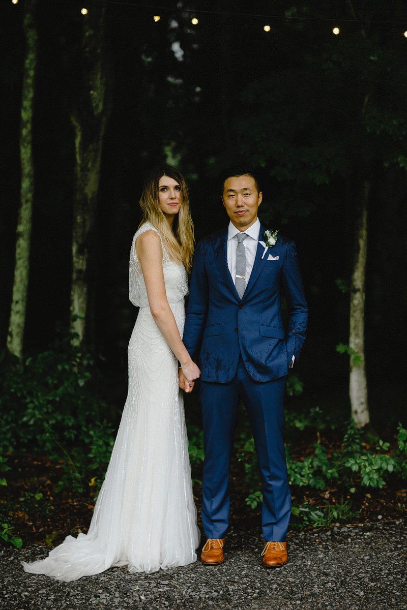 roxbury barn ny catskills wedding summer