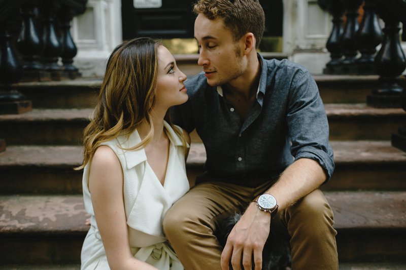 stylish brooklyn heights promenade engagement session